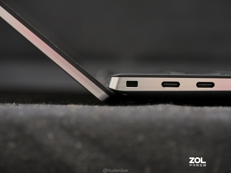 创作工具：DELL XPS17-9700, MacBook Pro 16体验对比