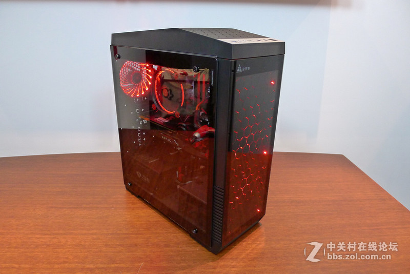 天生爱炫！金河田竞技大师G5钢化玻璃机箱光污染小作业