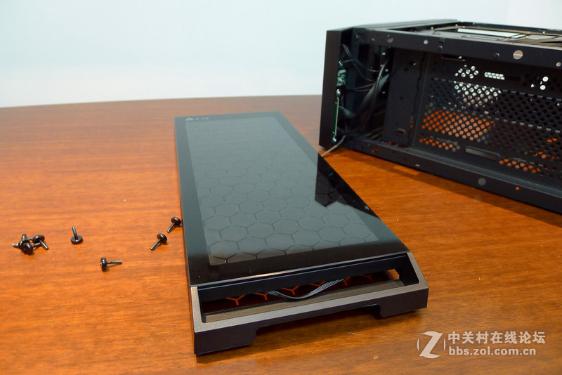 天生爱炫！金河田竞技大师G5钢化玻璃机箱光污染小作业