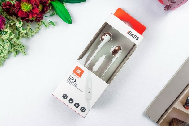 独有的美味，被声音融化—JBL T205半入耳式耳机体验