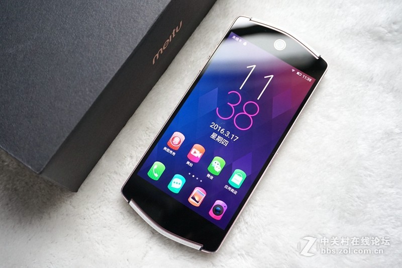 ＃颜值担当之美颜神器＃美图V4上手体验