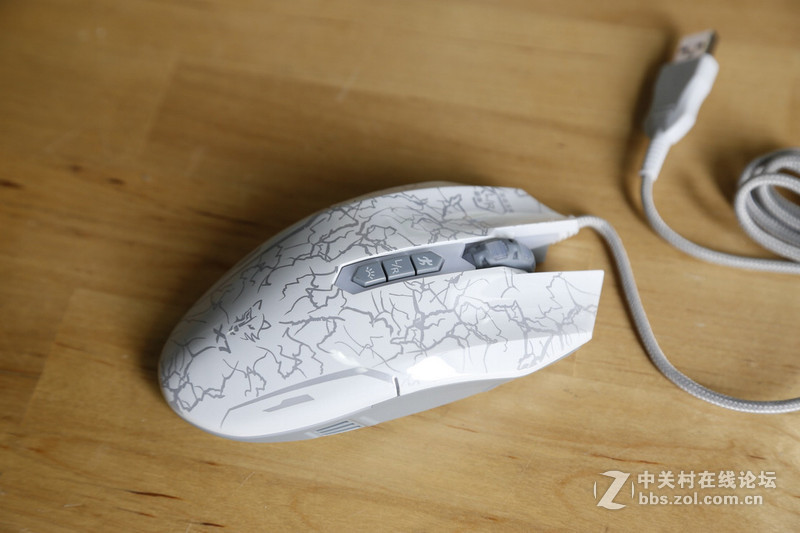 双飞燕X7狼印电竞鼠标上手体验