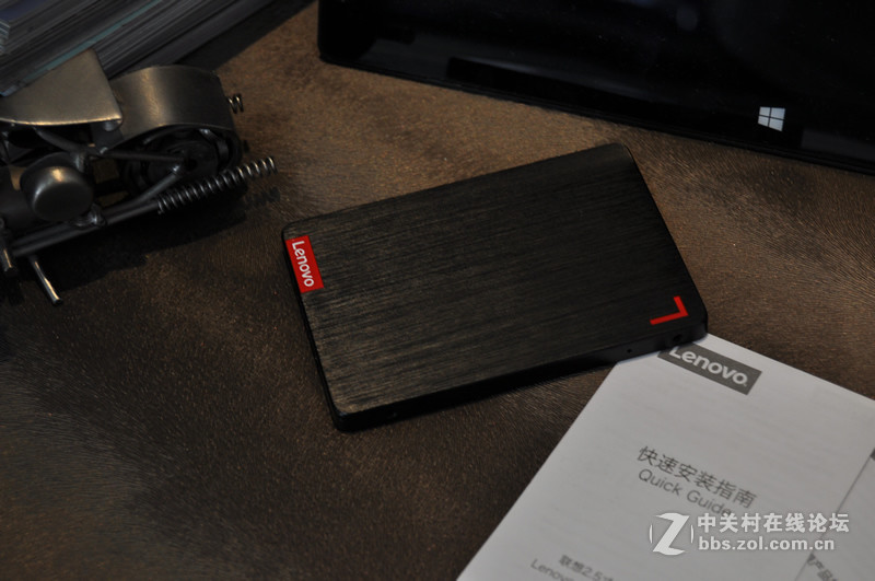 稳定与性能并重，联想SL700 240G固态硬盘简评