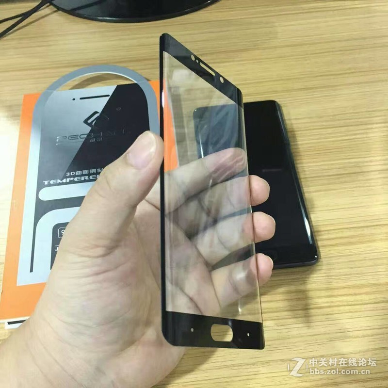 拍照时候的一点小惊喜 有范吧，  PECHANT / 佩晟 小米Note2丝印全屏钢化膜