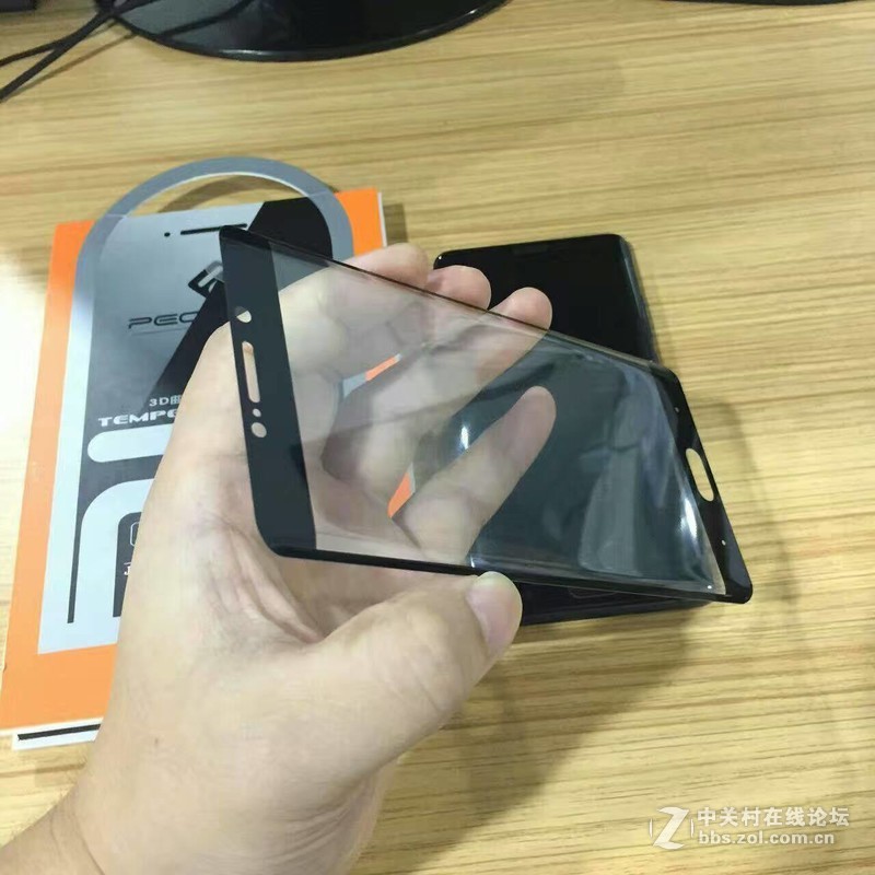 拍照时候的一点小惊喜 有范吧，  PECHANT / 佩晟 小米Note2丝印全屏钢化膜