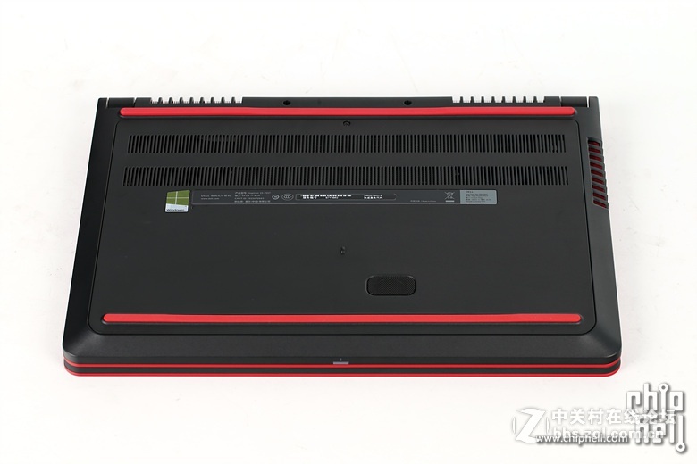 新灵越游匣7000 15体验加拆解