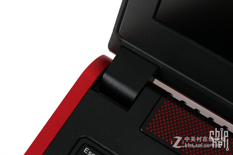 新灵越游匣7000 15体验加拆解