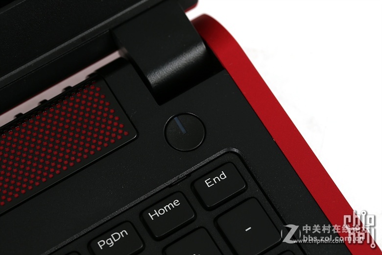 新灵越游匣7000 15体验加拆解