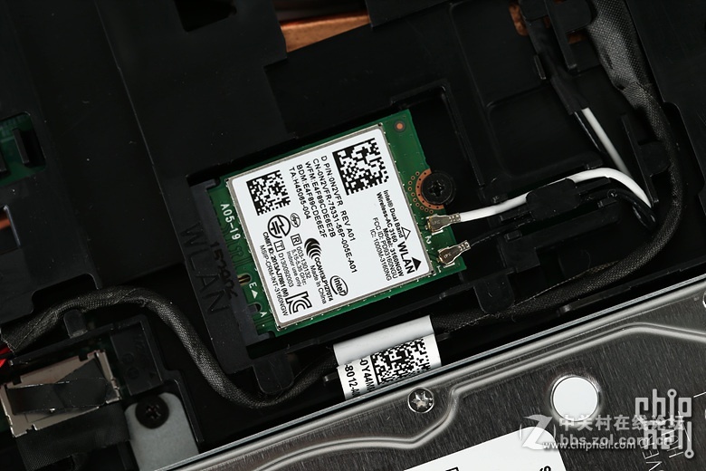 新灵越游匣7000 15体验加拆解