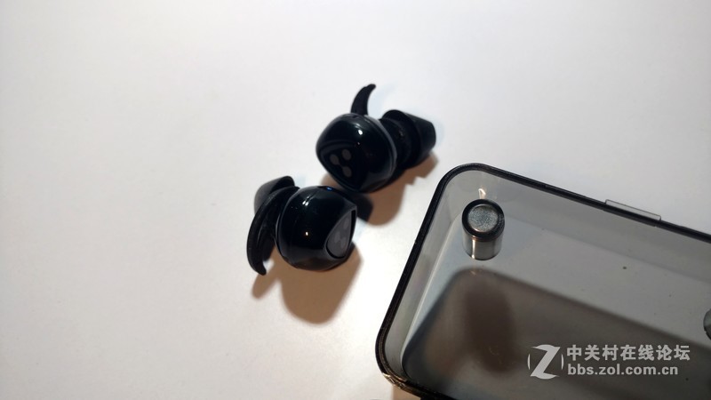 开启真无线蓝牙新模式——Syllable 赛尔贝尔D900-102