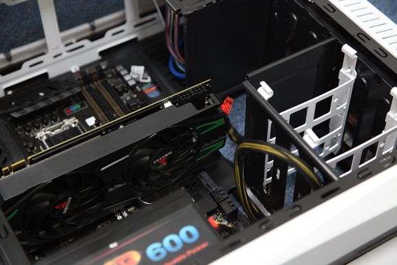 航嘉MVP600+新机箱+GTX980