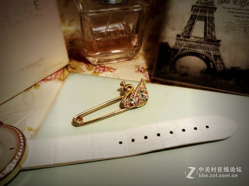 【朵唯MISD智能宝石腕表，戴上奇迹，戴上健康】——因爱而生，因你而美