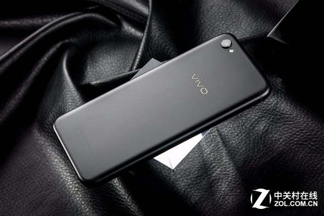 新配色带来新美感 vivo X9磨砂黑版图赏