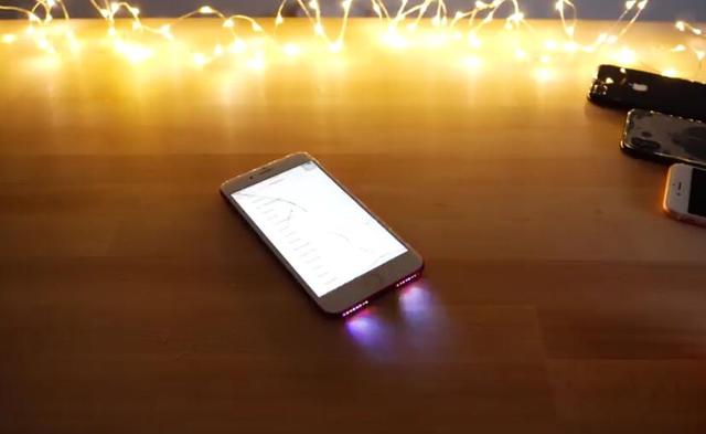 简单神改装！令iPhone7放音乐时闪出霓虹灯！