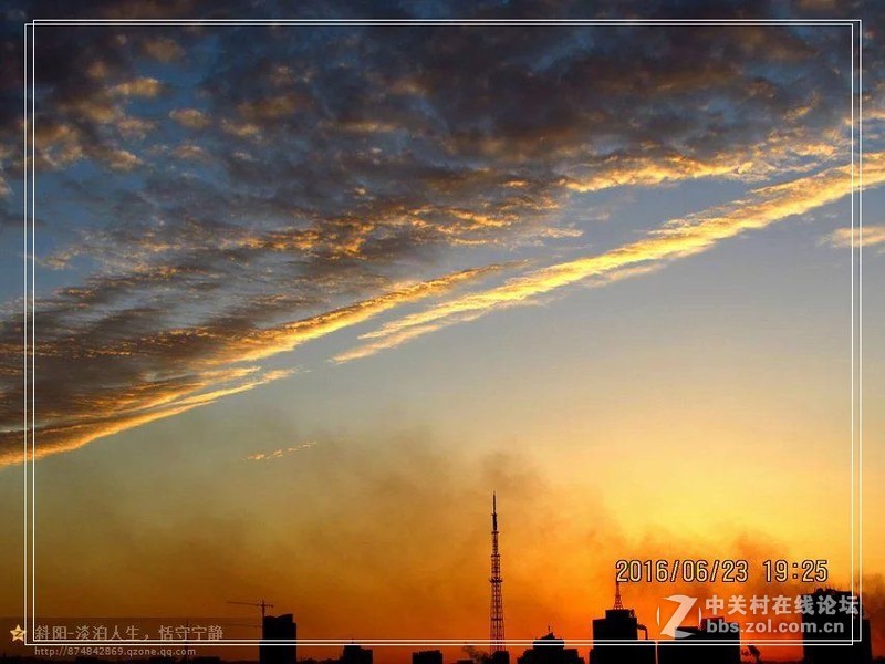 云舒云卷，晚霞靓丽