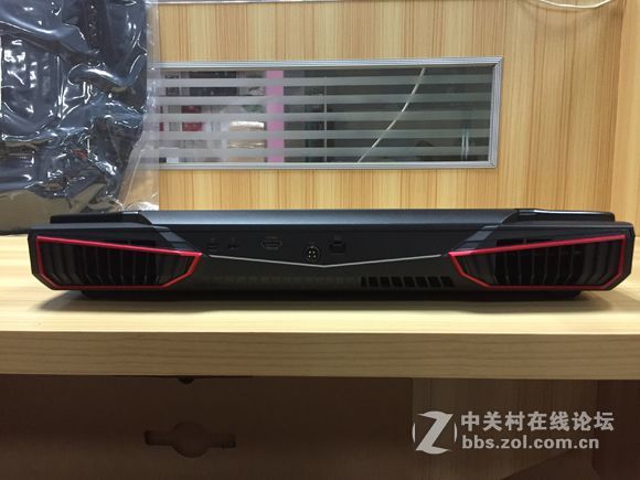 最新一代机王-GT83VR 6RF-026CN 震撼爆照开箱