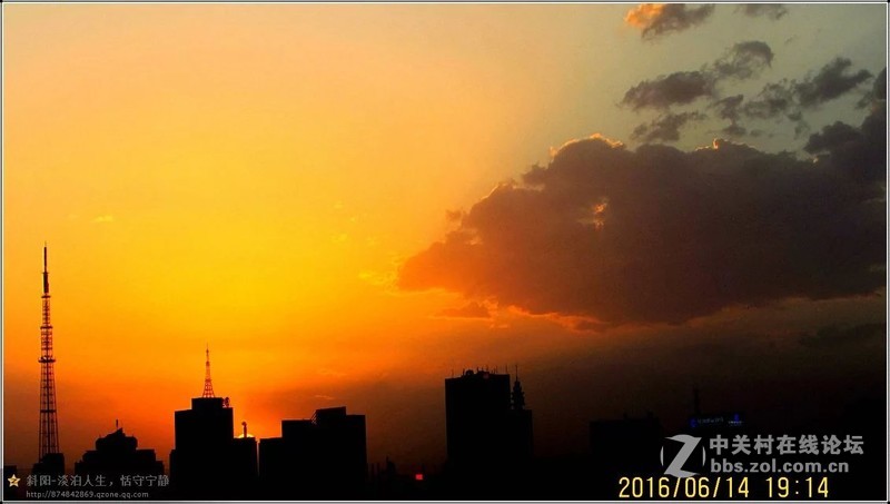 云舒云卷，晚霞靓丽