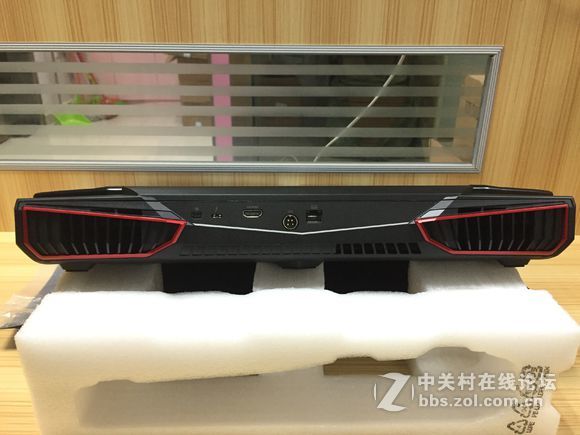 最新一代机王-GT83VR 6RF-026CN 震撼爆照开箱