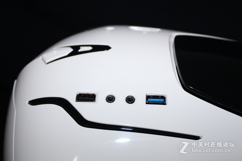 #一台有信仰的电竞水冷箱# 细节决定品质