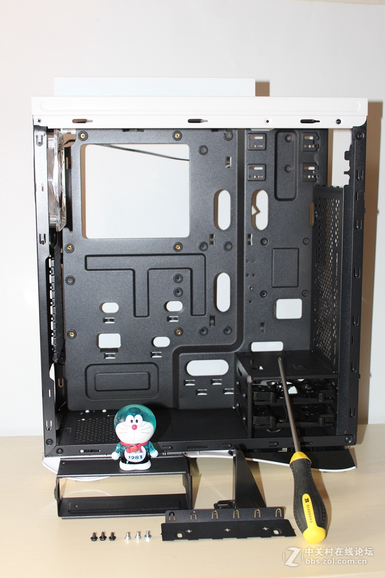 #一台有信仰的电竞水冷箱# 细节决定品质