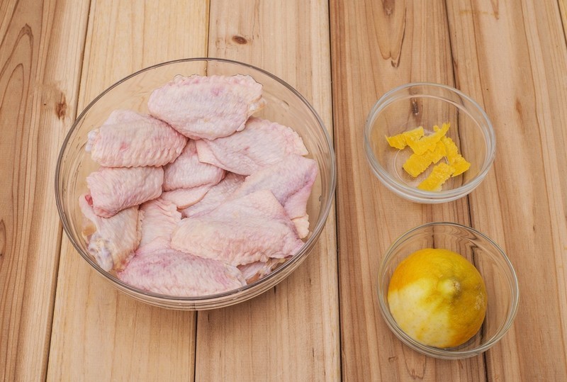 健康高效新美食：电饼铛约会柠檬鸡翅