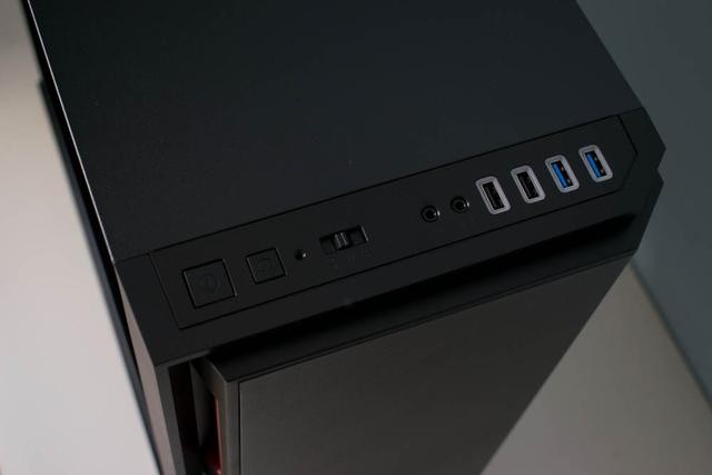 想要一个安静的环境，安钛克新品静音机箱来了，效果如何？