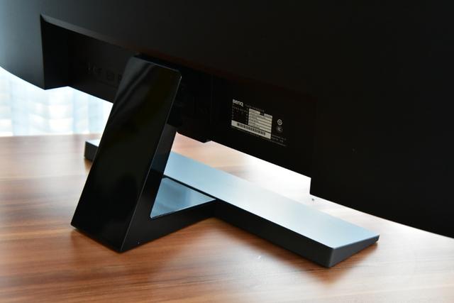 BenQ EW3270U显示器，远超影院级别的观影体验