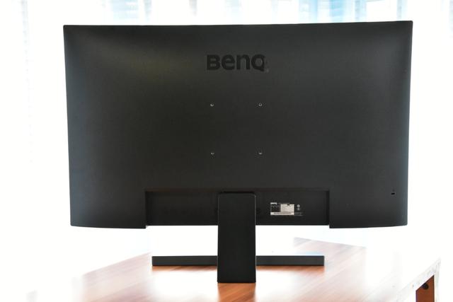 BenQ EW3270U显示器，远超影院级别的观影体验