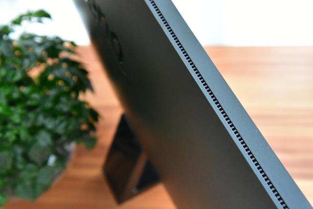 BenQ EW3270U显示器，远超影院级别的观影体验