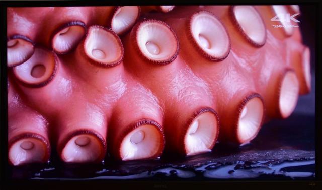 BenQ EW3270U显示器，远超影院级别的观影体验