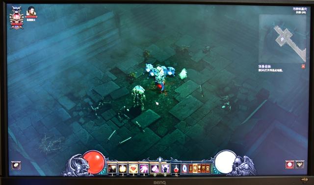 BenQ EW3270U显示器，远超影院级别的观影体验