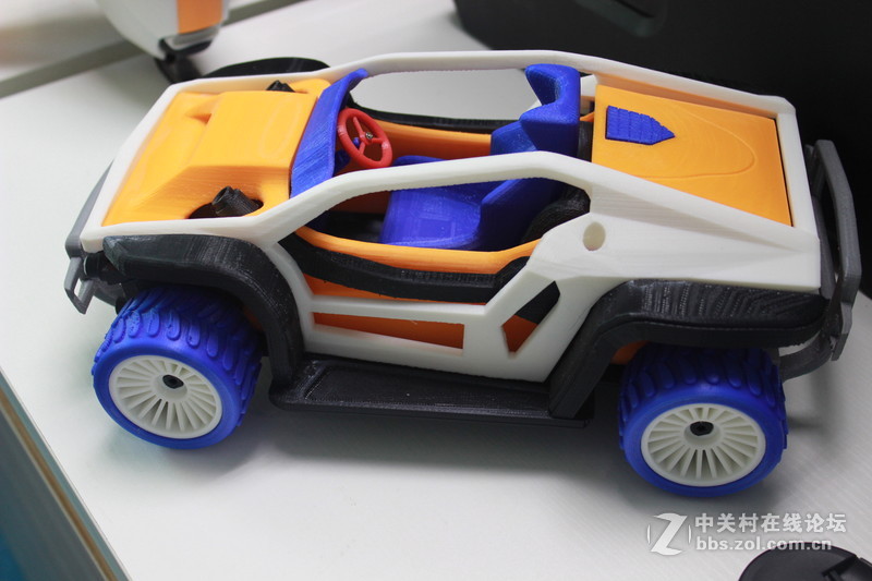 有3D打印机就够了，哈哈