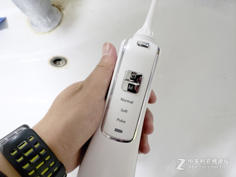 相见不恨晚，缺席才后悔——心诺冲牙器X628上手简评