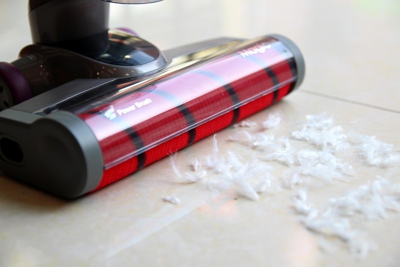 嫌打扫麻烦？这款吸尘器帮你解决麻烦