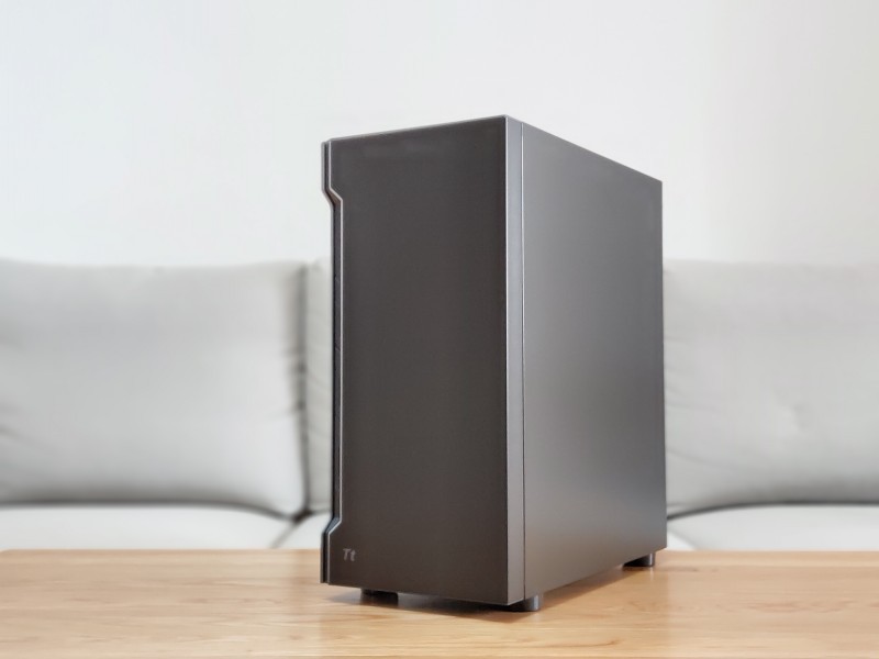 装机那些事之机箱篇十二：Tt挑战者H2中塔机箱上机