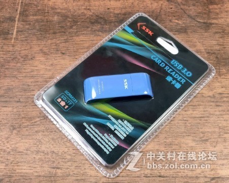 好用不贵，摄影师必不可少的装备： SSK飚王二合一USB3.0读卡器测评