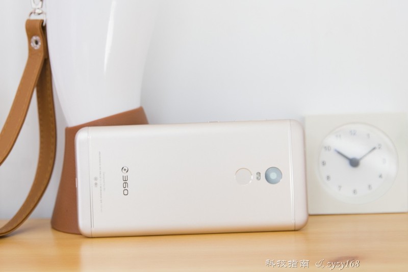 携5030mAh大电池，1599元6G+64G版360手机N6一周使用评测