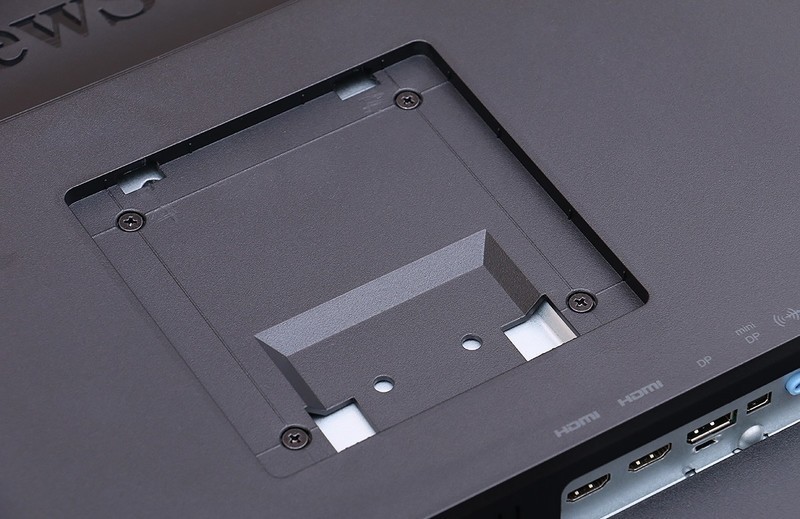 大屏也有好色彩，优派 VP3268-4K 专业显示器评测