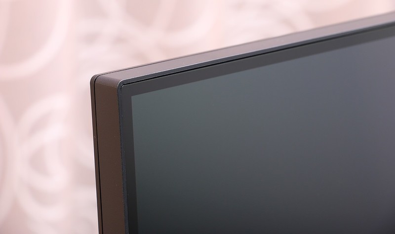 大屏也有好色彩，优派 VP3268-4K 专业显示器评测