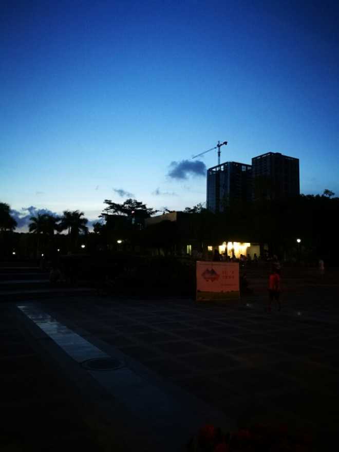 大家来夸奖我吧