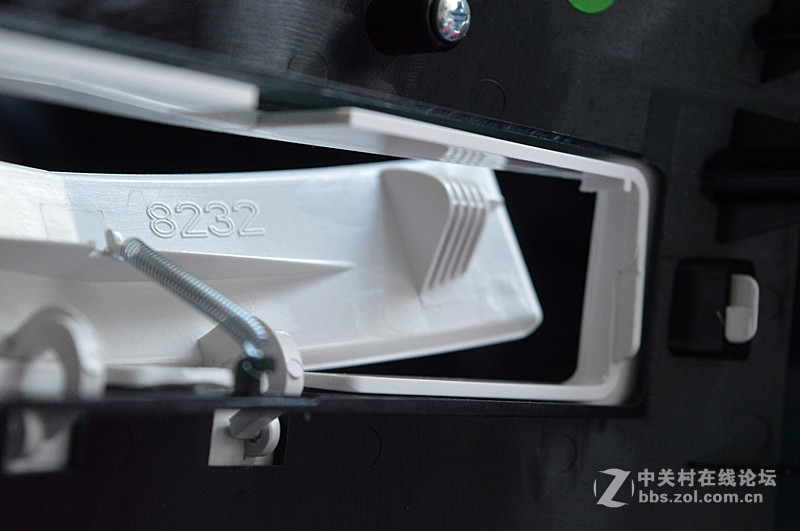 ＃一台有信仰的电竞水冷箱＃白色跑车造型 动感十足