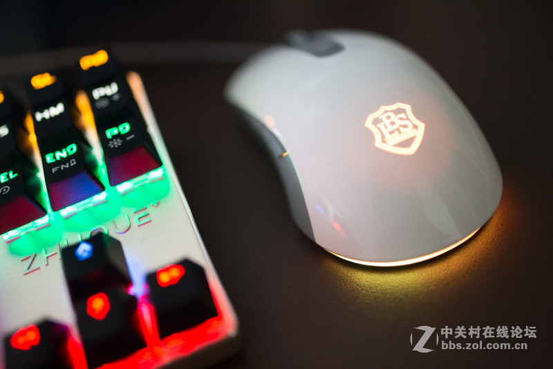这是一款很稳的游戏鼠标！大水牛灵翼MN501体验
