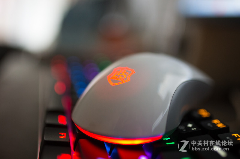 这是一款很稳的游戏鼠标！大水牛灵翼MN501体验