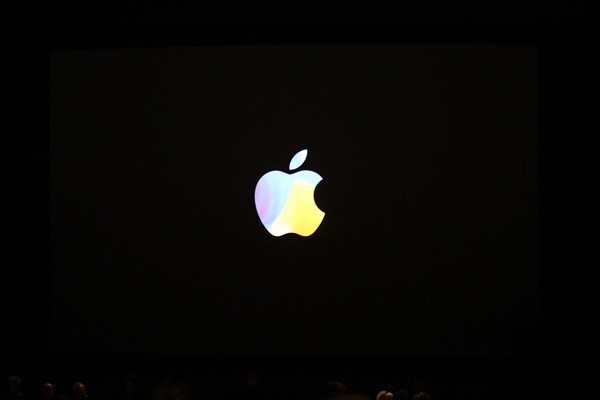 【你怎么看？】键盘难用到哭！iPhone X用户群吐槽