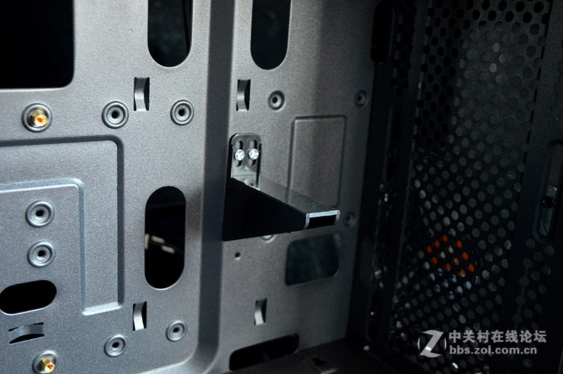 ＃一台有信仰的电竞水冷箱＃白色跑车造型 动感十足