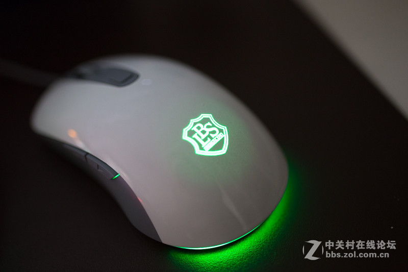 这是一款很稳的游戏鼠标！大水牛灵翼MN501体验