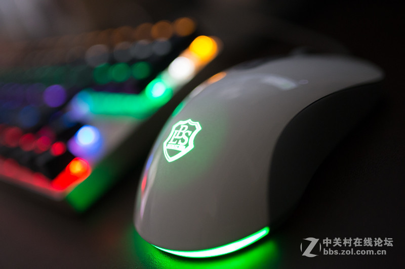 这是一款很稳的游戏鼠标！大水牛灵翼MN501体验