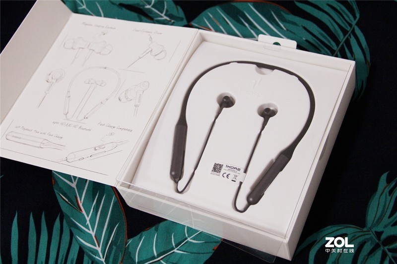 全新升级，更时尚，1MORE 时尚蓝牙耳机PRO版
