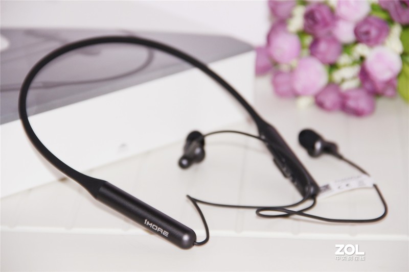 全新升级，更时尚，1MORE 时尚蓝牙耳机PRO版