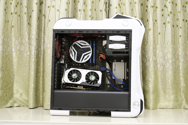 变3雪装霸气攒机来袭